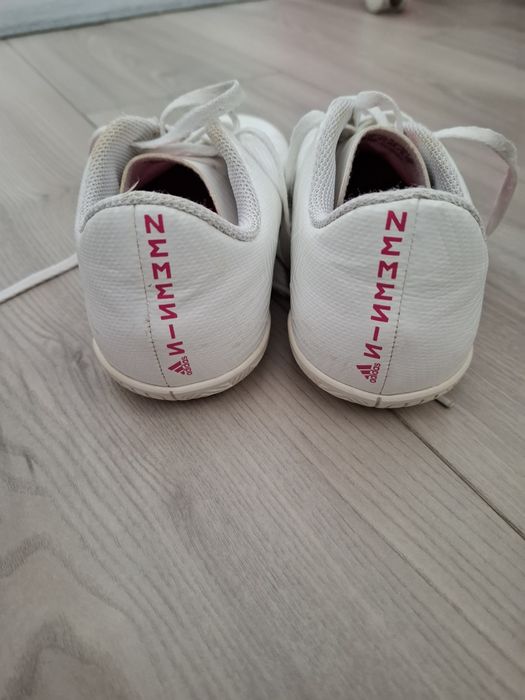 Tenis adidas n.35 - ótimo estado