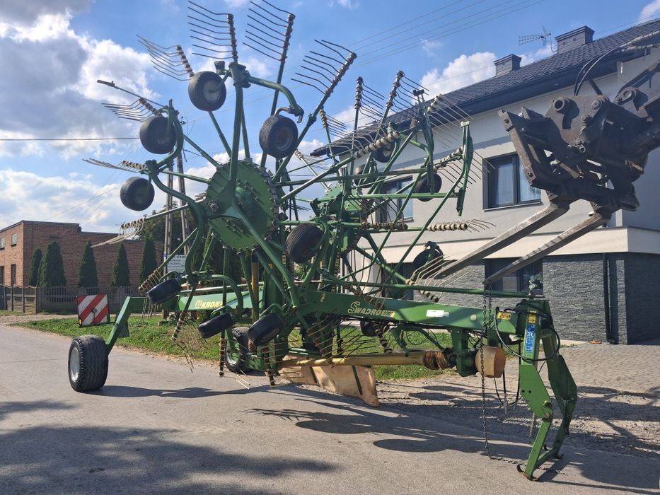 Zgrabiarka dwukaruzelowa Krone Swadro 1000 transport gratis