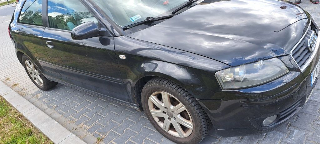 Audi a3, 1.6 mpi, czarny, sprawny