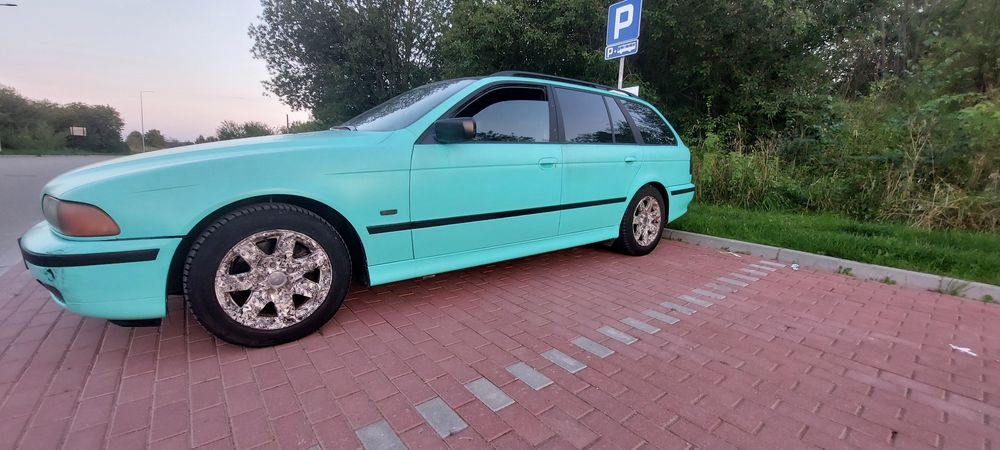 Sprzedam BMW e39 520i