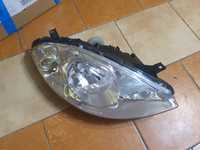 Mercedes A Klasa w169 lampa prawy przód Europa