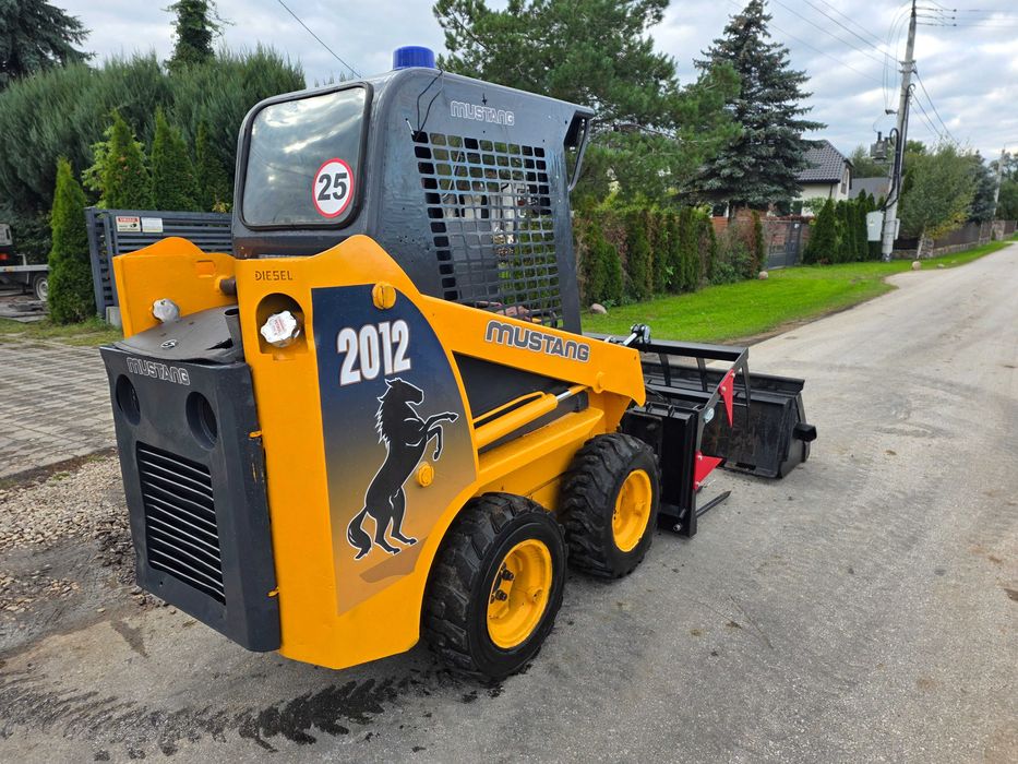 Mini Ładowarka Bobcat Mustang 2012 Ładowarka Widło krokodyl Łyżka