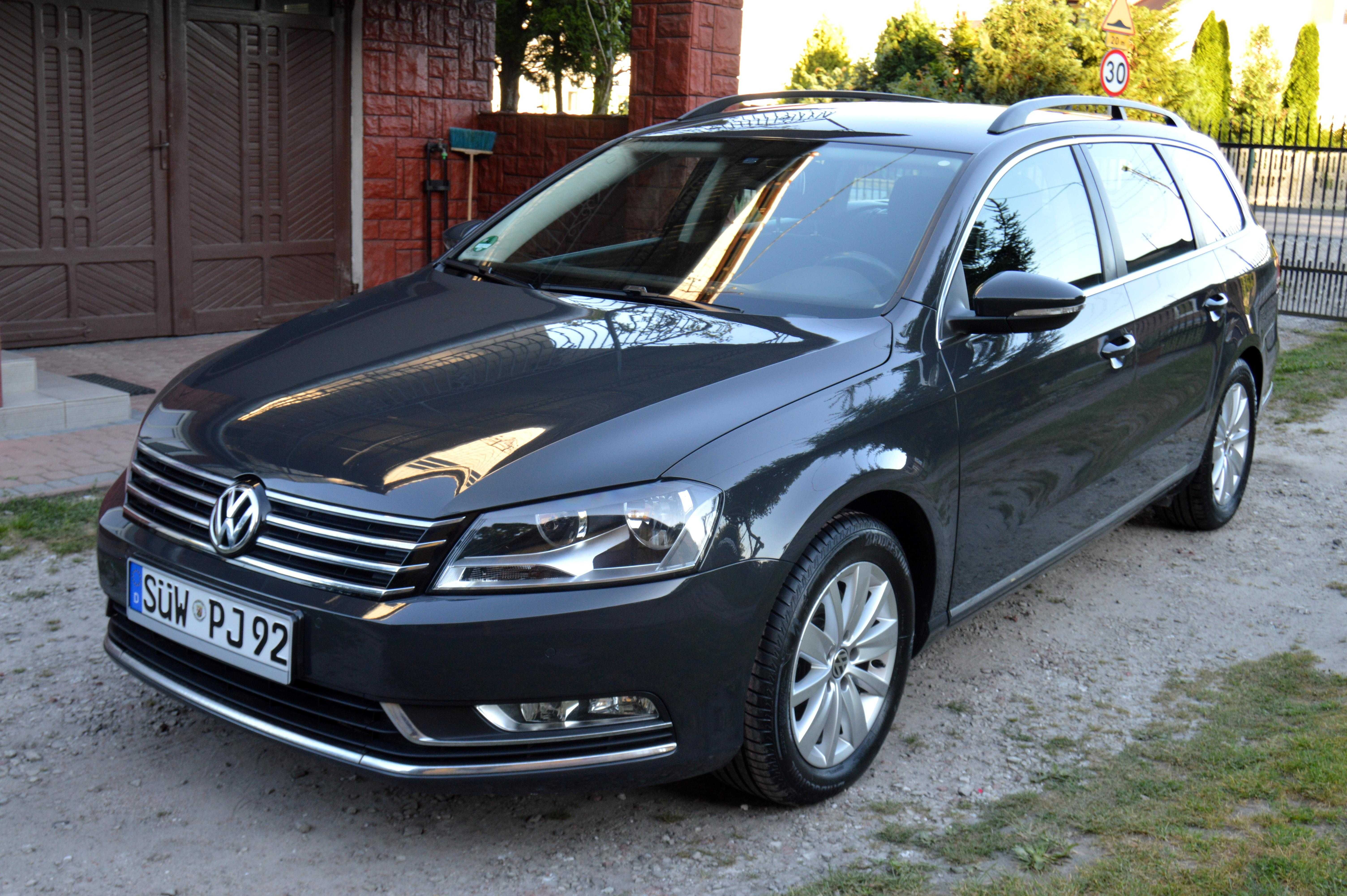 Śliczny Passat Z Niemiec Klimatron DSG Łopatki NAVI DOTYK