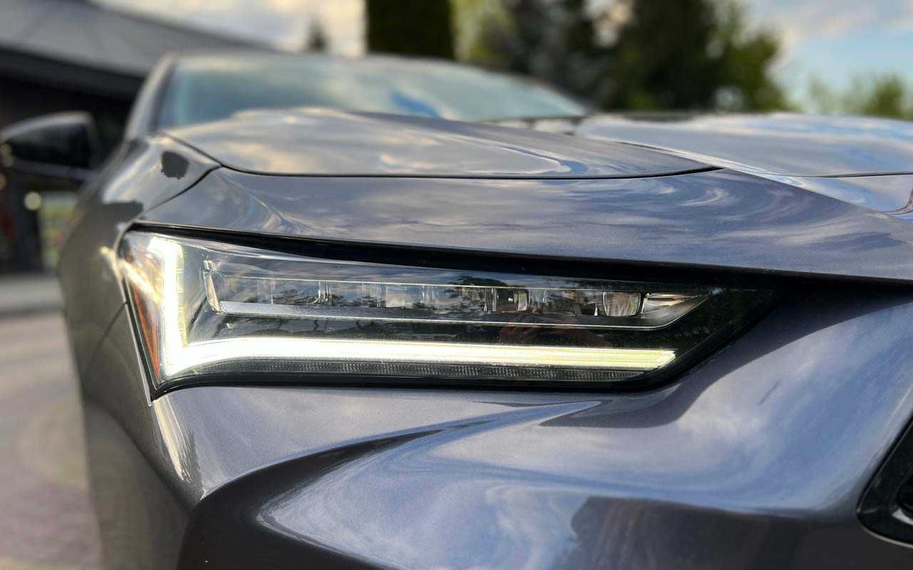 Acura TLX 2021 року