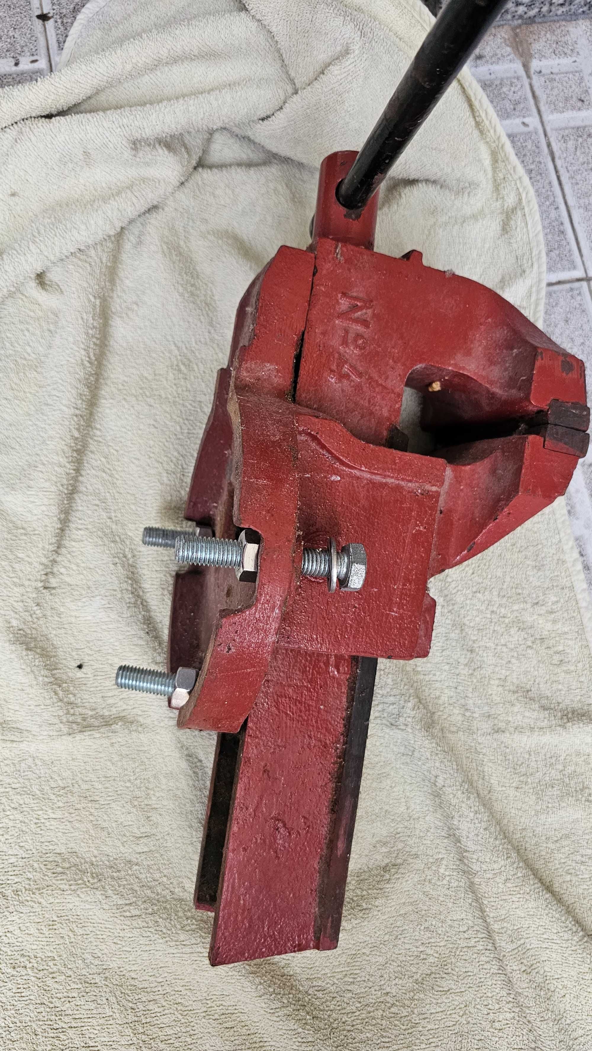 Torno de mesa como novo