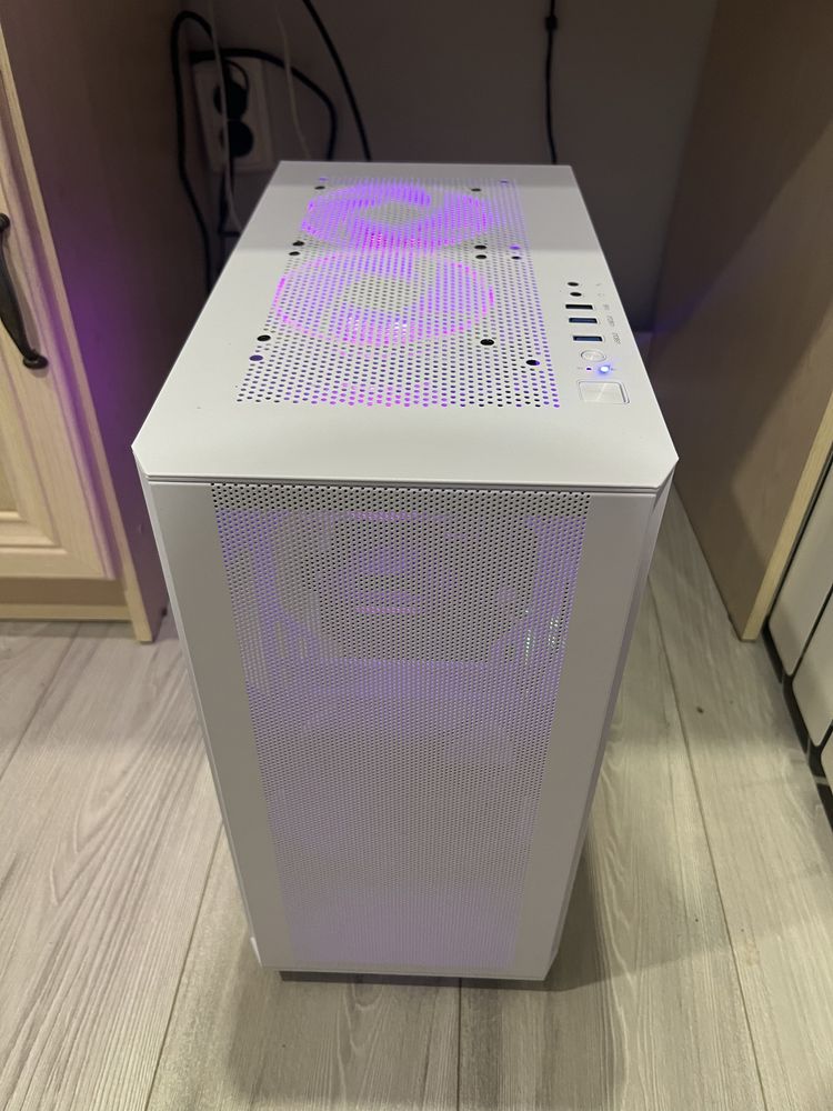 ігровий ПК , Intel Core i5-10400F,відеокарта Radeon RX6600 XT