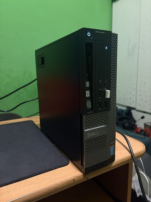 Komputer DELL Optiflex
