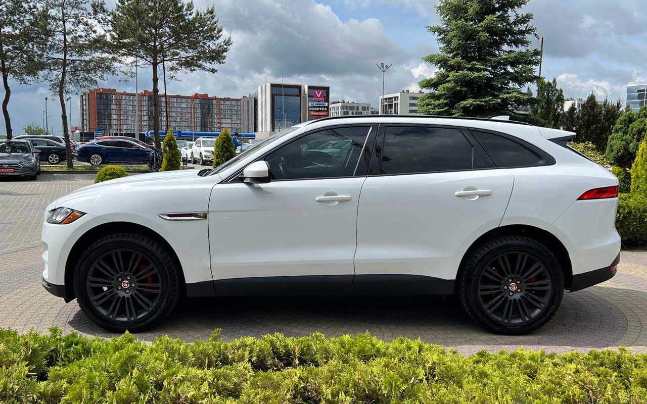 Jaguar F-Pace 2016