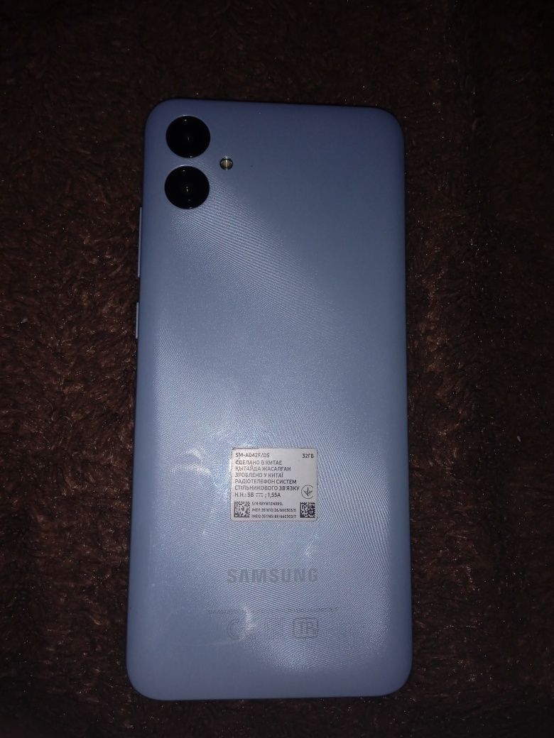Продам телефон Samsung Galaxy A04e