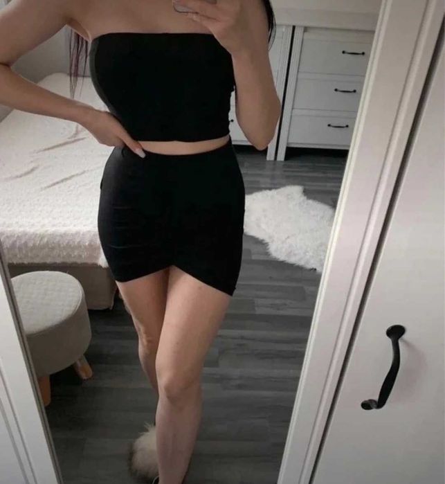 Czarna krótka spódniczka obcisła kopertowa bandażowa