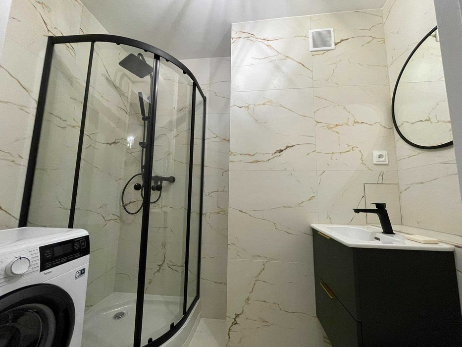 przytulna kawalerka z balkonem, 3 min od stacji Gdynia Leszczynki