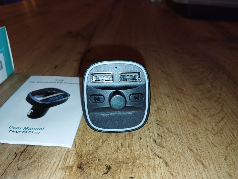 Transmiter samochodowy