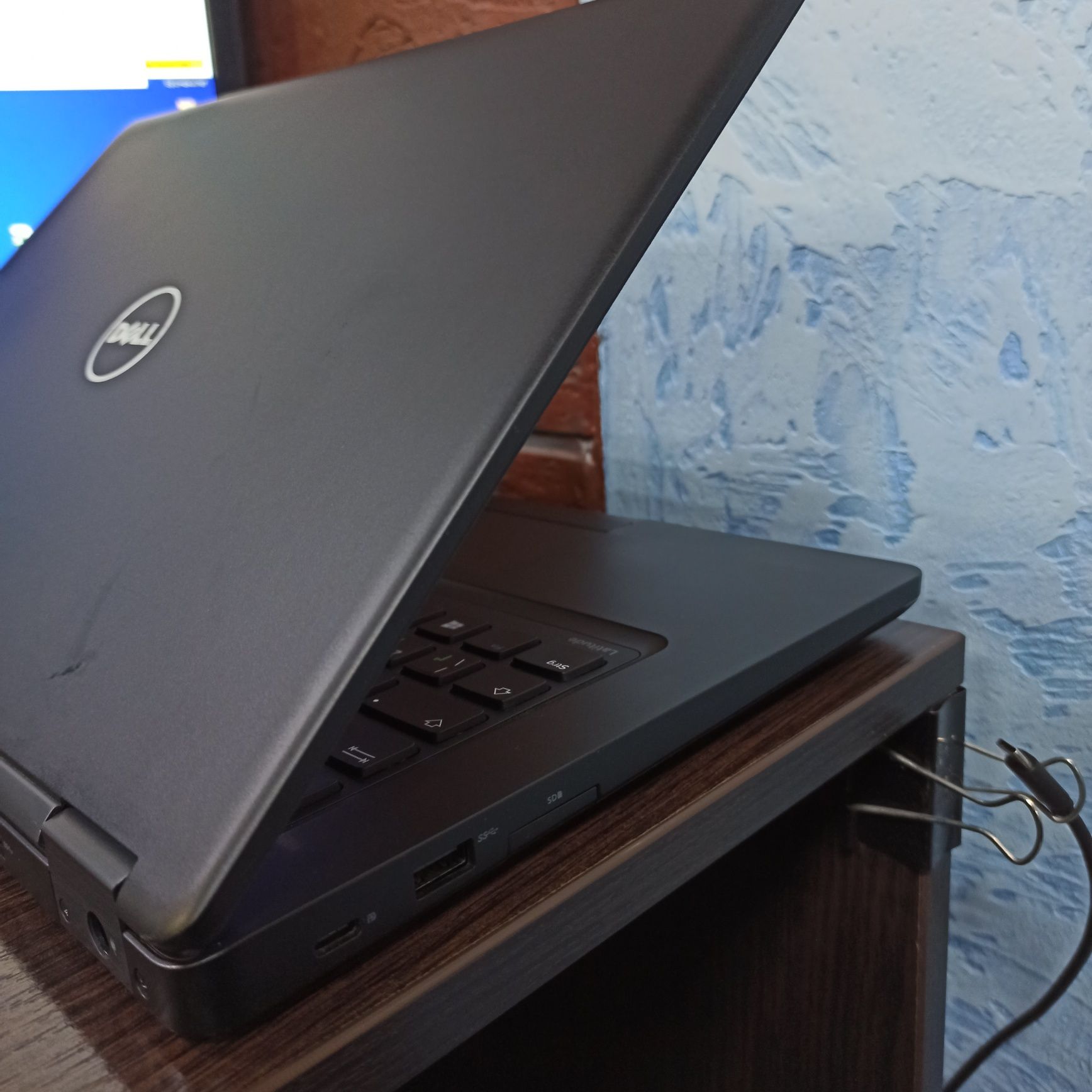 Ноутбук (евро) Dell Latitude 5480