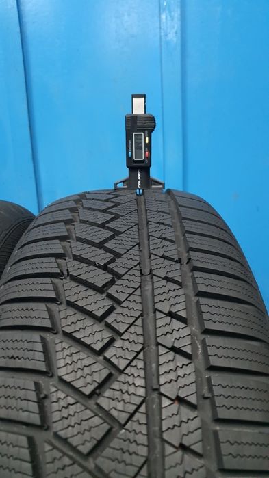 235/60 R18 Markowe opony zimowe Continental ! Rok 2023