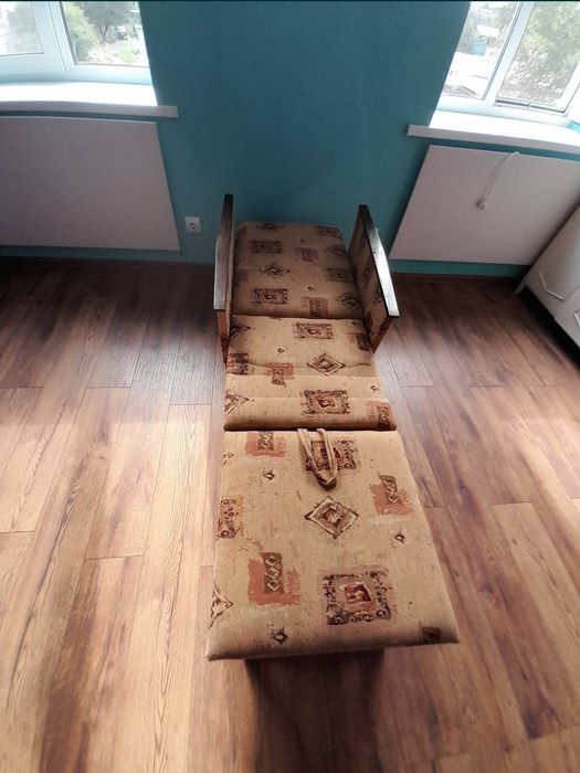 Здам на довгий термін велику кімнату в гуртожитку, можливий викуп