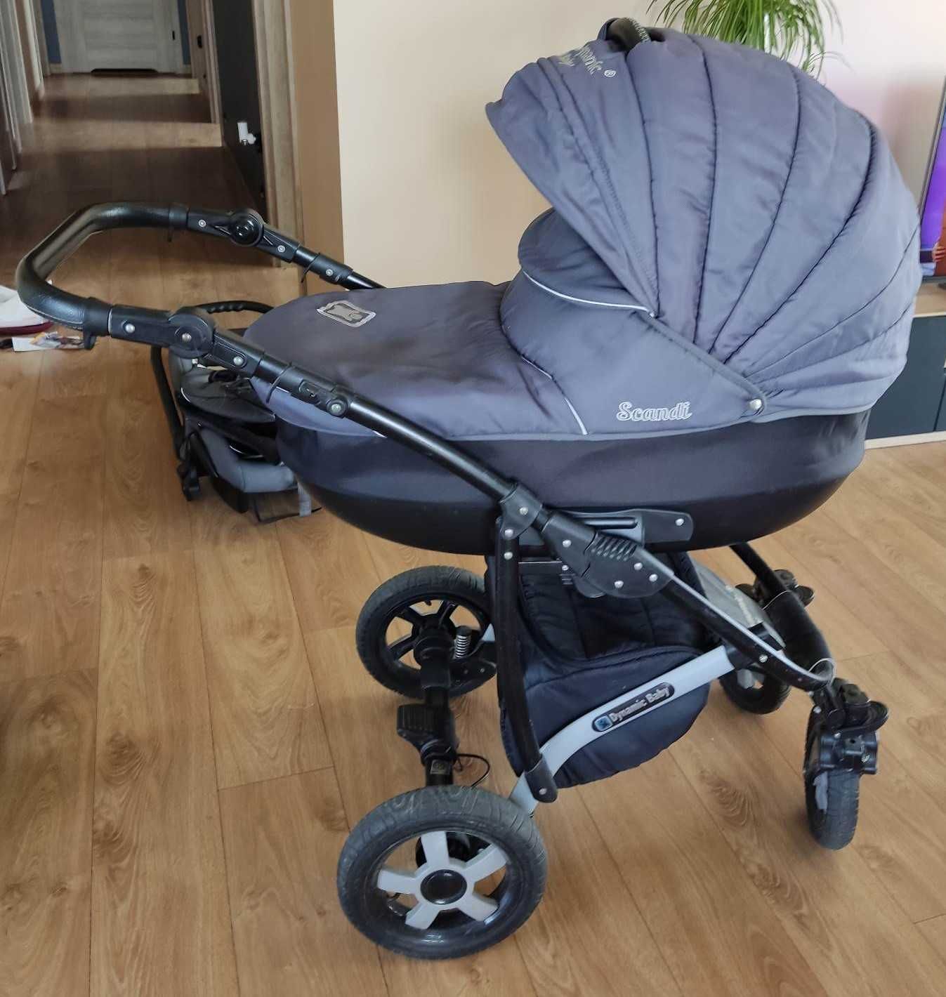 Wózek dziecięcy Dynamic Baby