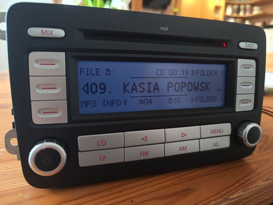 Radio VW RCD300 mp3 z kodem, 100% sprawne, Passat B6, Golf V, Jetta