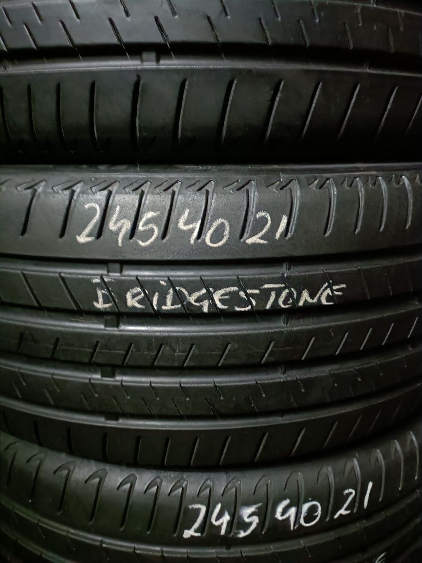 Pneus 245/45/21 RFT