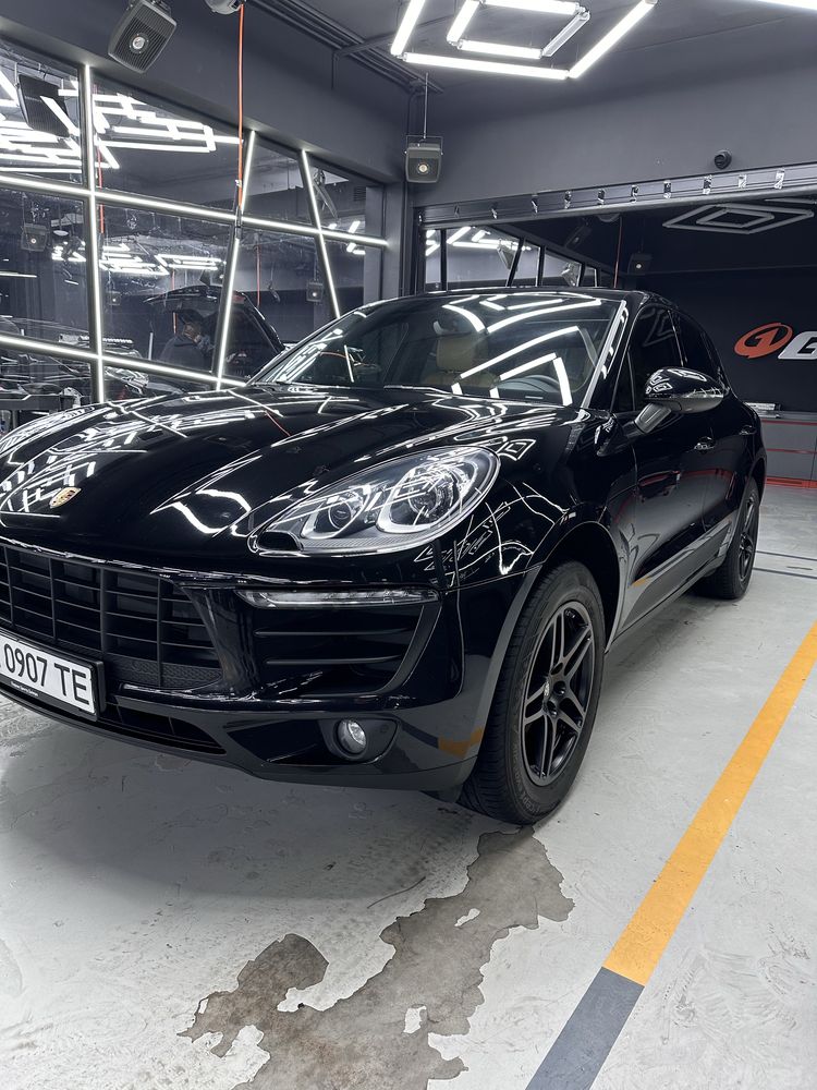 Porsche Macan 2018