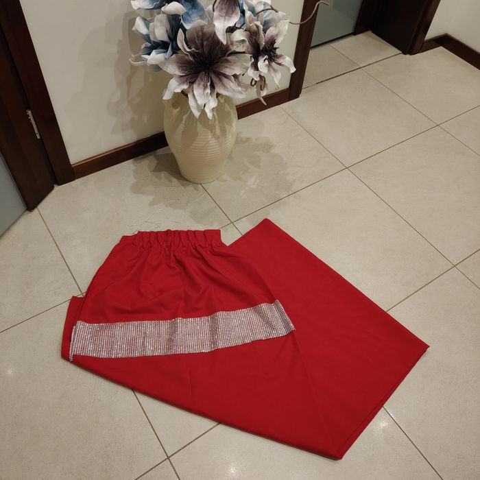 Piękne czerwone zasłony