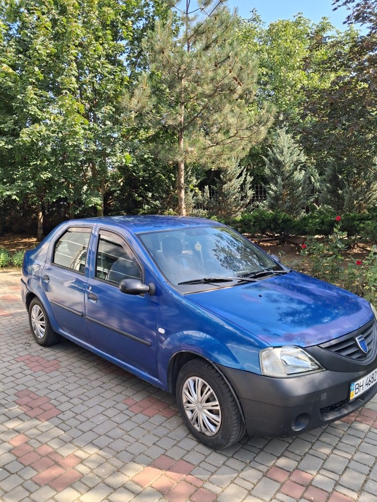 Продам Дача Логан 2005г газ/бензин