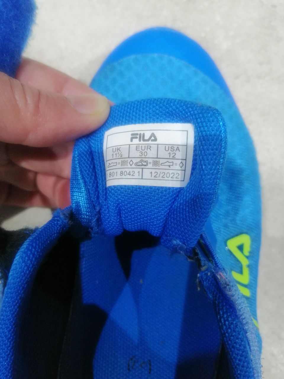 Buty sportowe Fila, chłopięce rozmiar 30