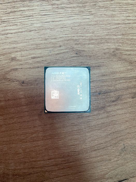 Процесор AMD FX4300