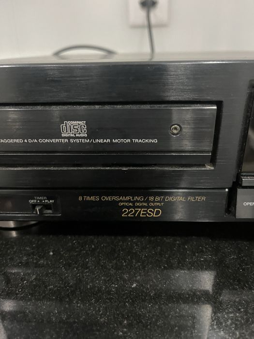 Leitor CD Sony 227ESD