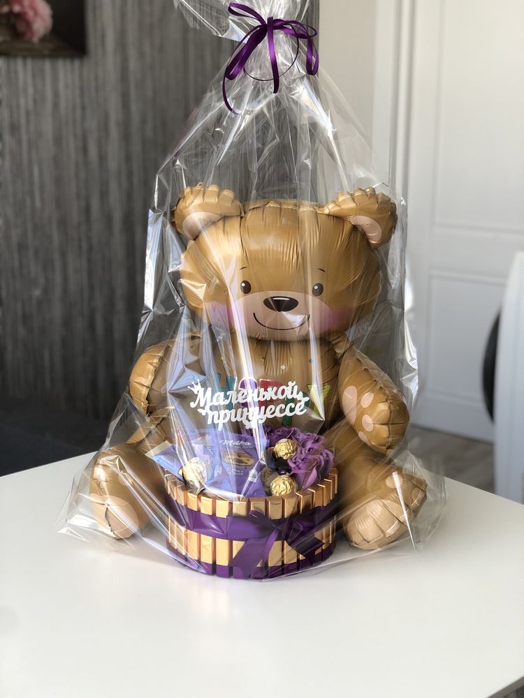 Букет из шаров, конфет,чая.Сладкий!съедобный  подарок,подарочный набор