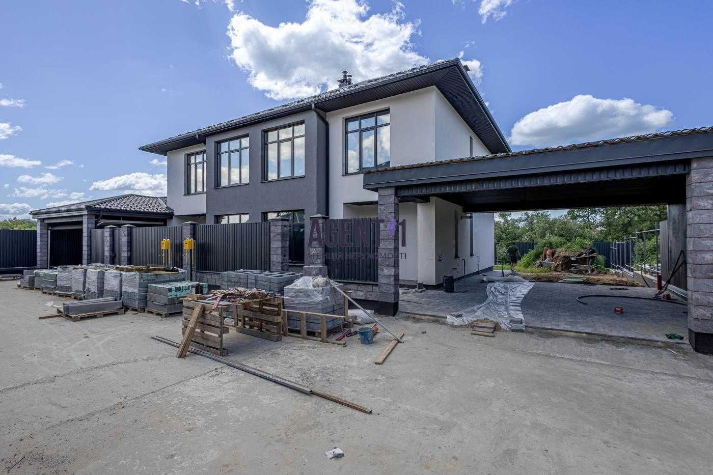 Продаж  сучасного дуплексу площею 127 кв.м. с. Білогородка