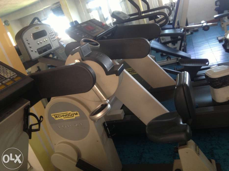 Lote 4 Technogym- máquinas Cardio Fitness