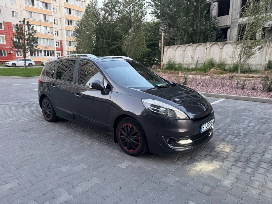 Рено Гранд Сценик 3 Рестайлинг 7 мест