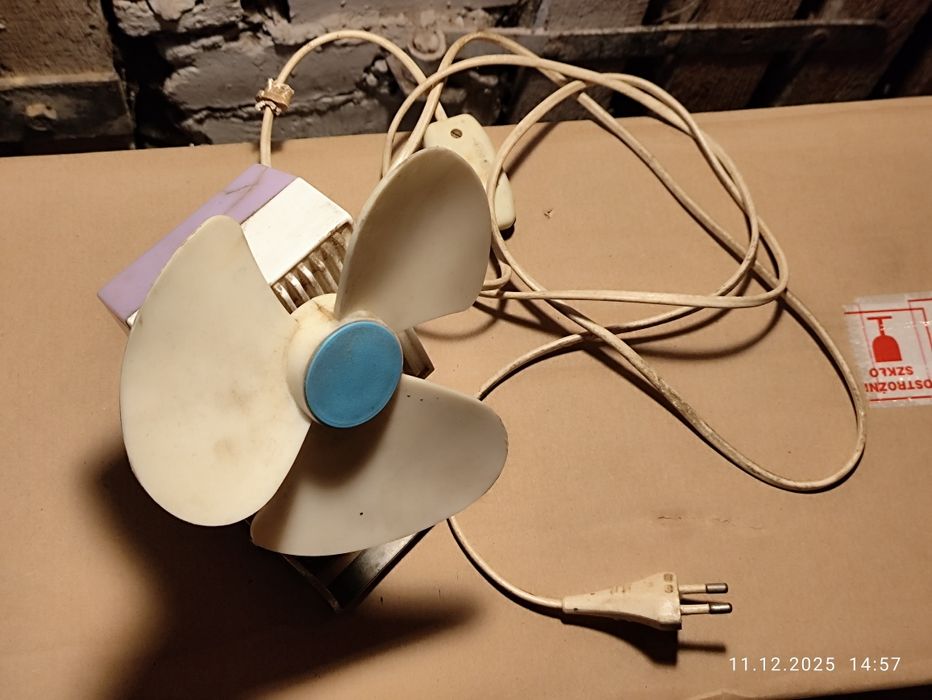 Wentylator biurkowy Predom PRL