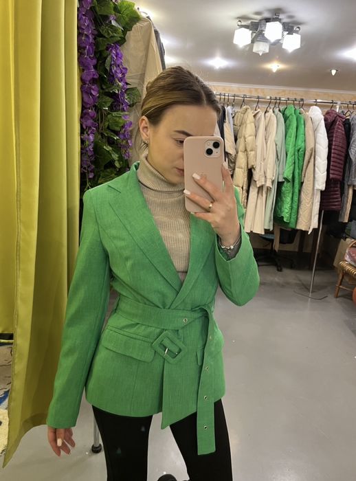 Піджак, жакет жіночий