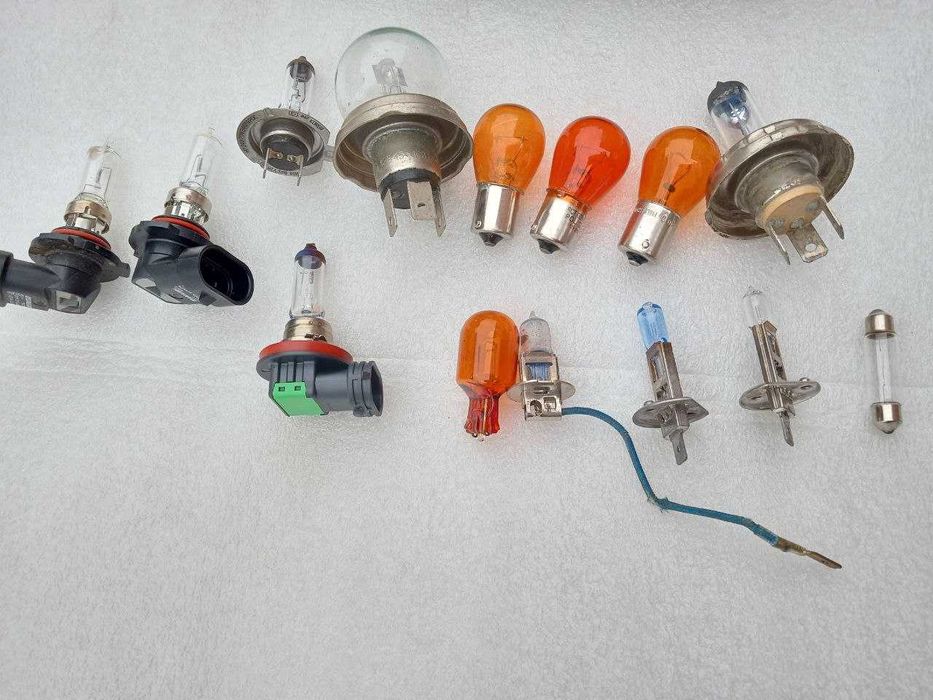 Продам автомобільні лампочки