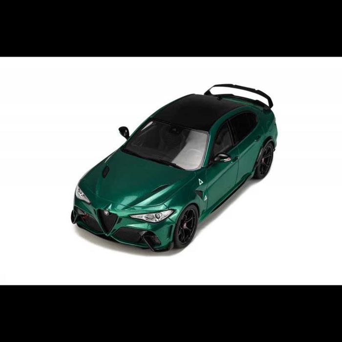Model Alfa Romeo Giulia GTAm zielony 1:18, otto ottomobile OT989