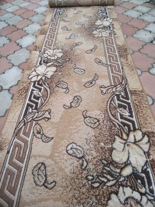 Ковровая дорожка длинная