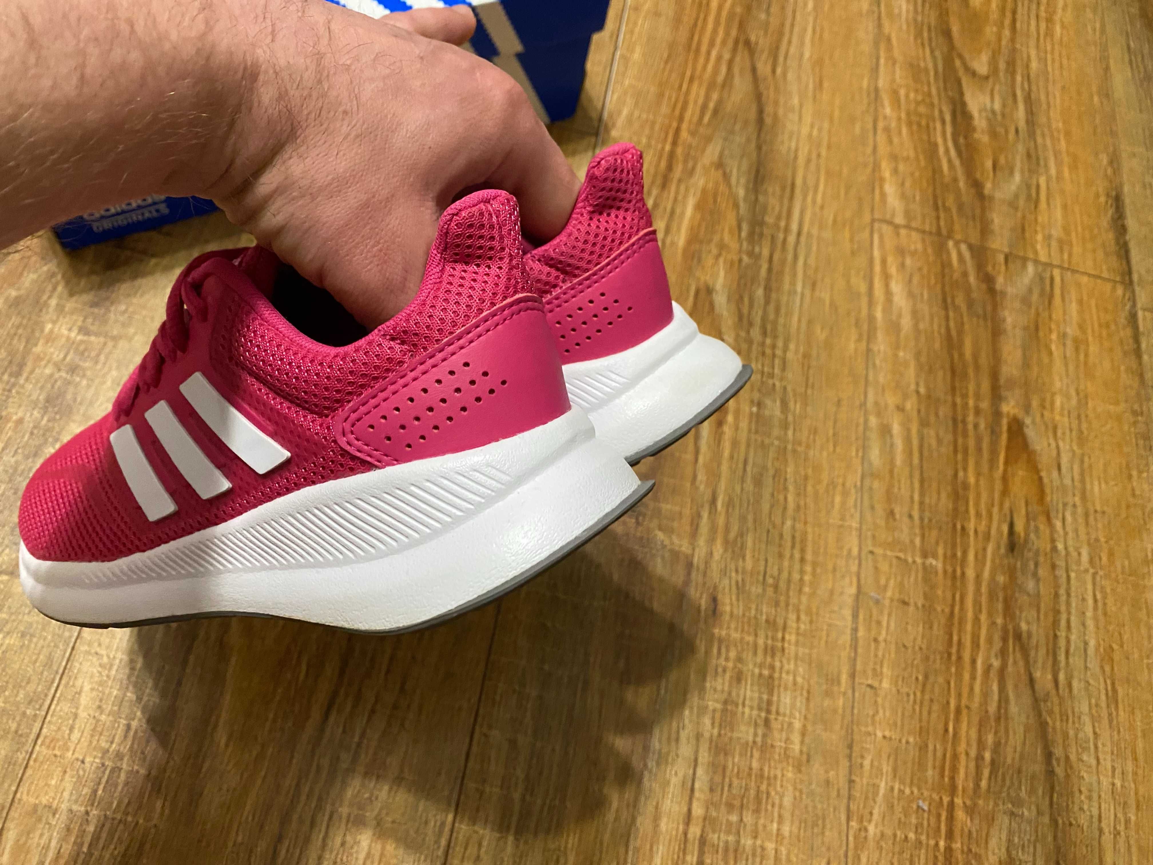 Adidas кроссовки кросівки Адидас оригинал р.36