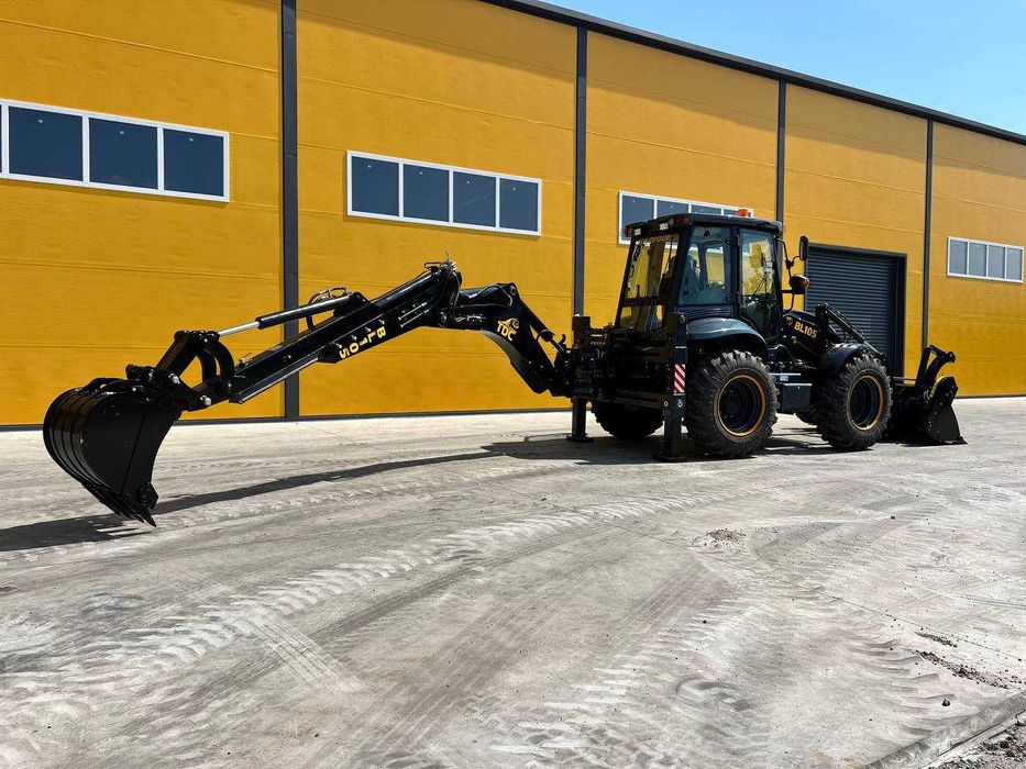 Екскаватор-навантажувач TDC BL105