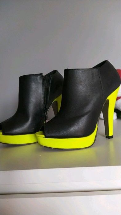 Botki z odkrytym palcem Bon-prix ROZ. 36