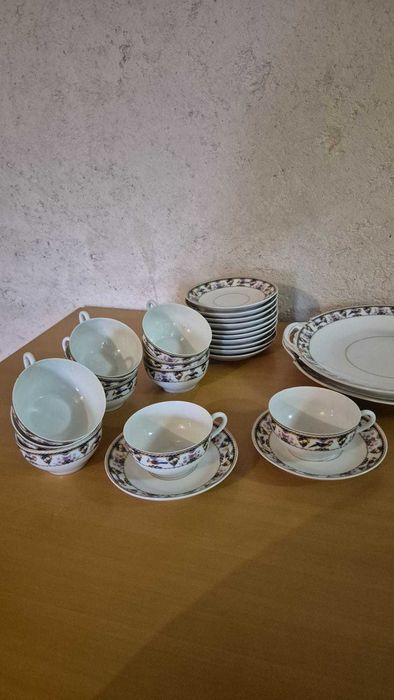 Conjunto de chá 12 pessoas em porcelana