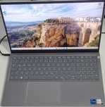 JAK NOWY Dell Inspiron i7 11390h 3.4 GHz 16gb 512gb ssd Windows 11