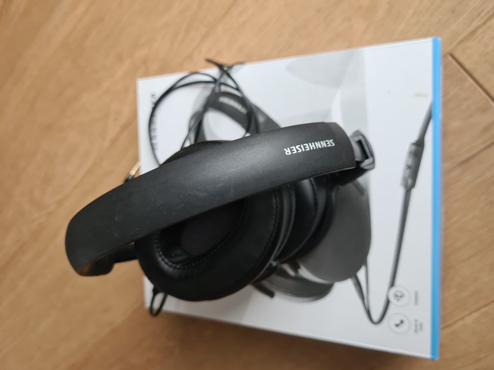 Słuchawki  Sennheiser HD 400S