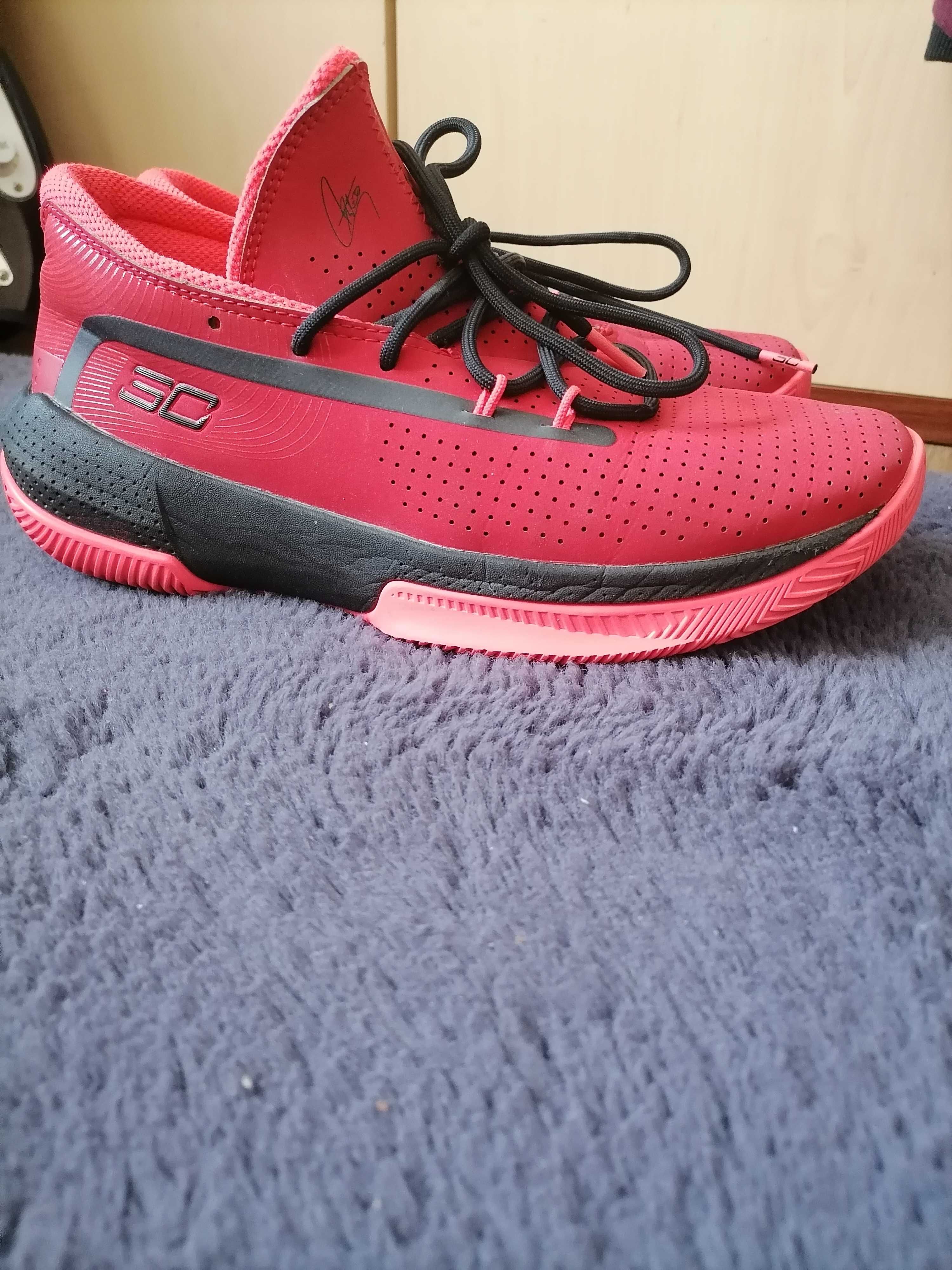 Buty Under Armour r 40