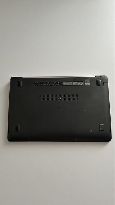 Ноутбук Asus VivoBook S200E з сенсорним екраном