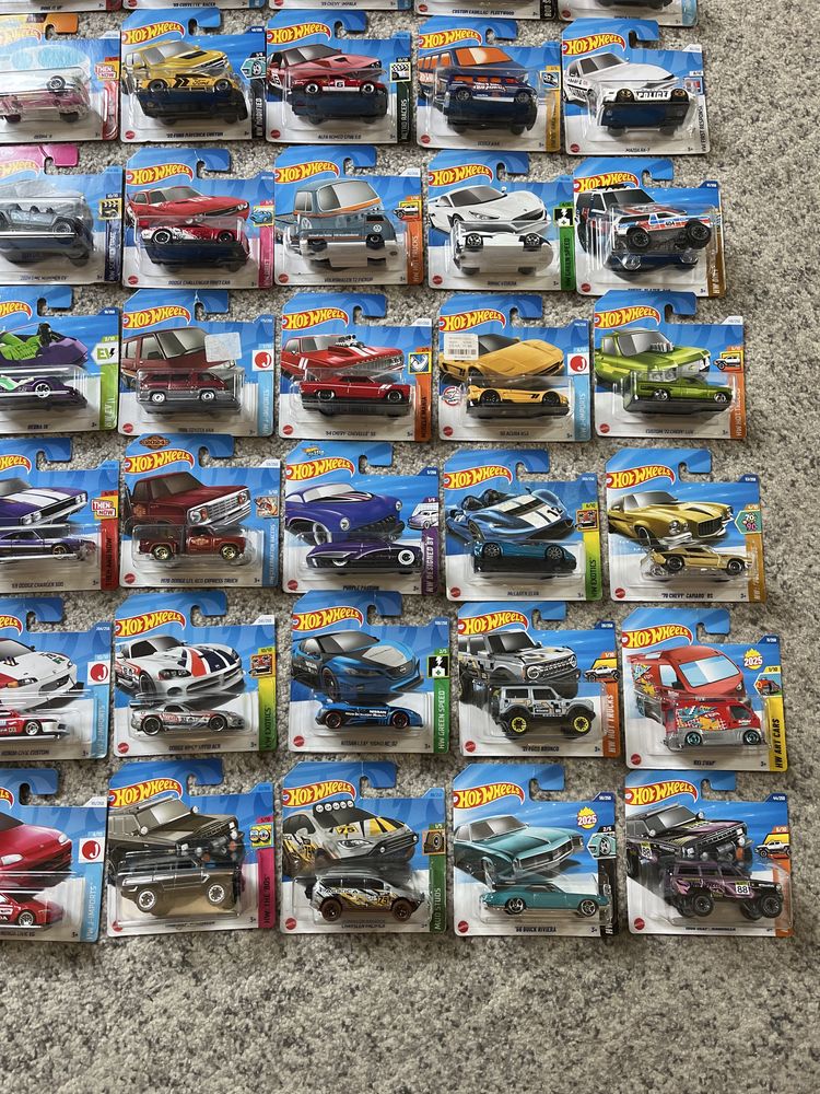 Hot wheels zestaw 62 sztuki