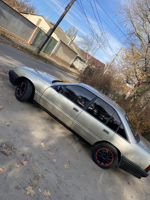 Продам Опель Омега А