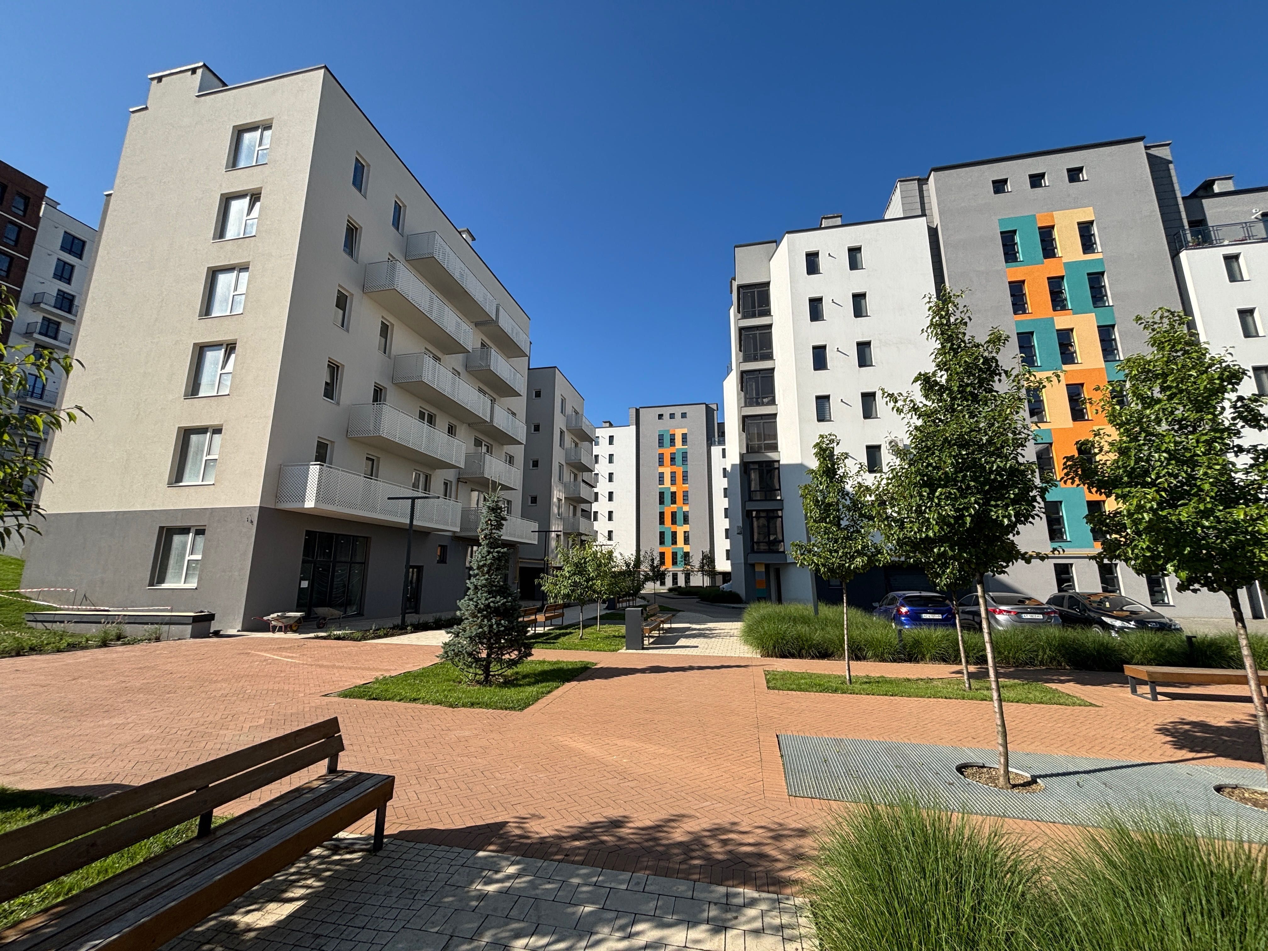 Продаж 2к квартира