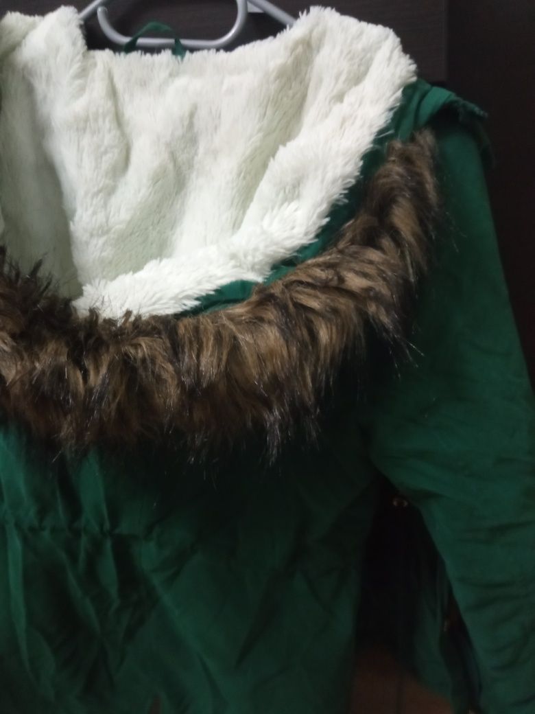 Płaszcz kurtka jesienno zimowy xxs zieleń