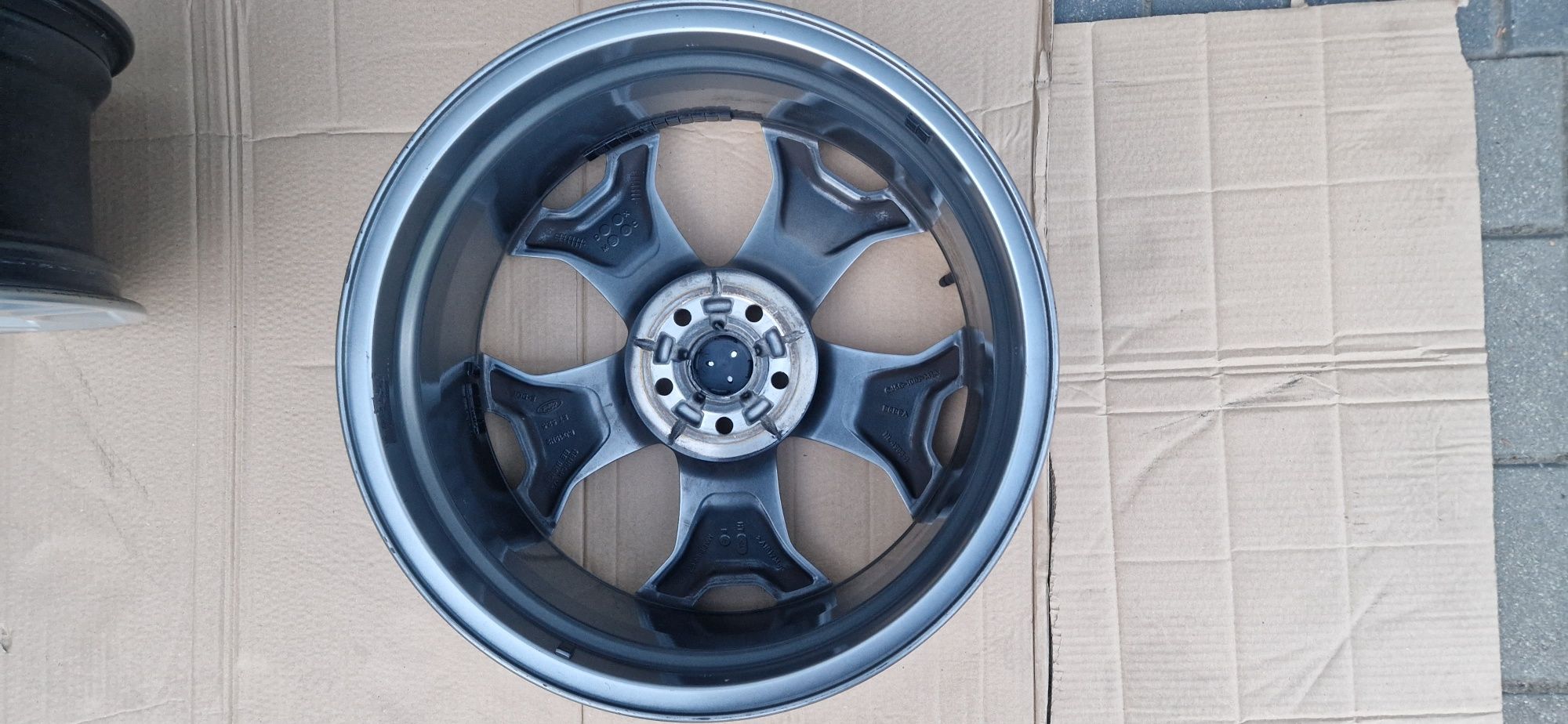 Felgi Aluminiowe FORD KUGA EDGE ESCAPE MK2 MK1 ST-line 19x8J ET 52,5